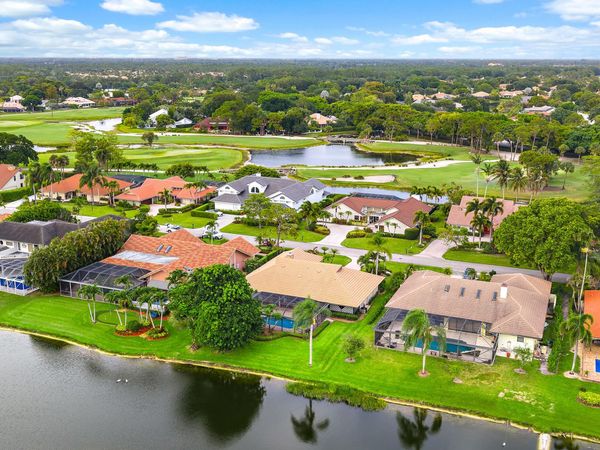 28 Marlwood Lane, Palm Beach Gardens, FL 33418