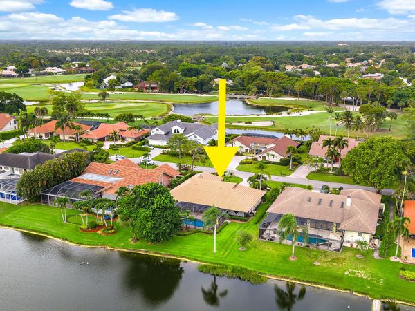 28 Marlwood Lane, Palm Beach Gardens, FL 33418