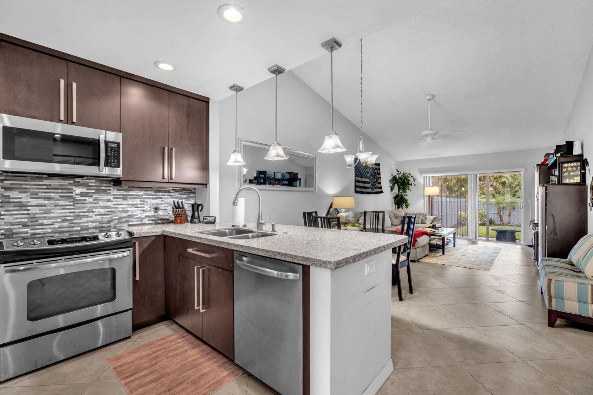 2347 N 37th Avenue, Hollywood, FL 33021 Photo