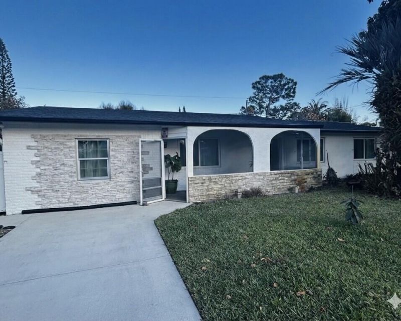 1301 SE Sandpiper Lane, Stuart, FL 34996 Photo