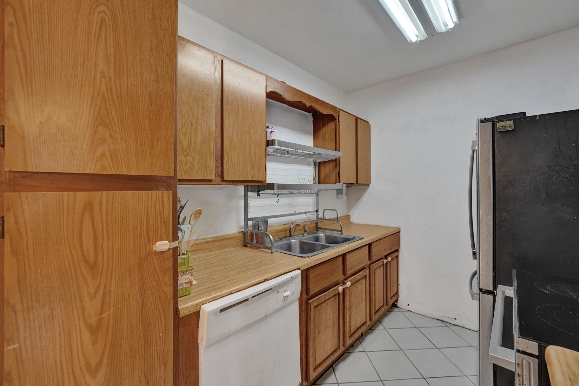 4111 SW 32nd Drive, West Park, FL 33023 Photo