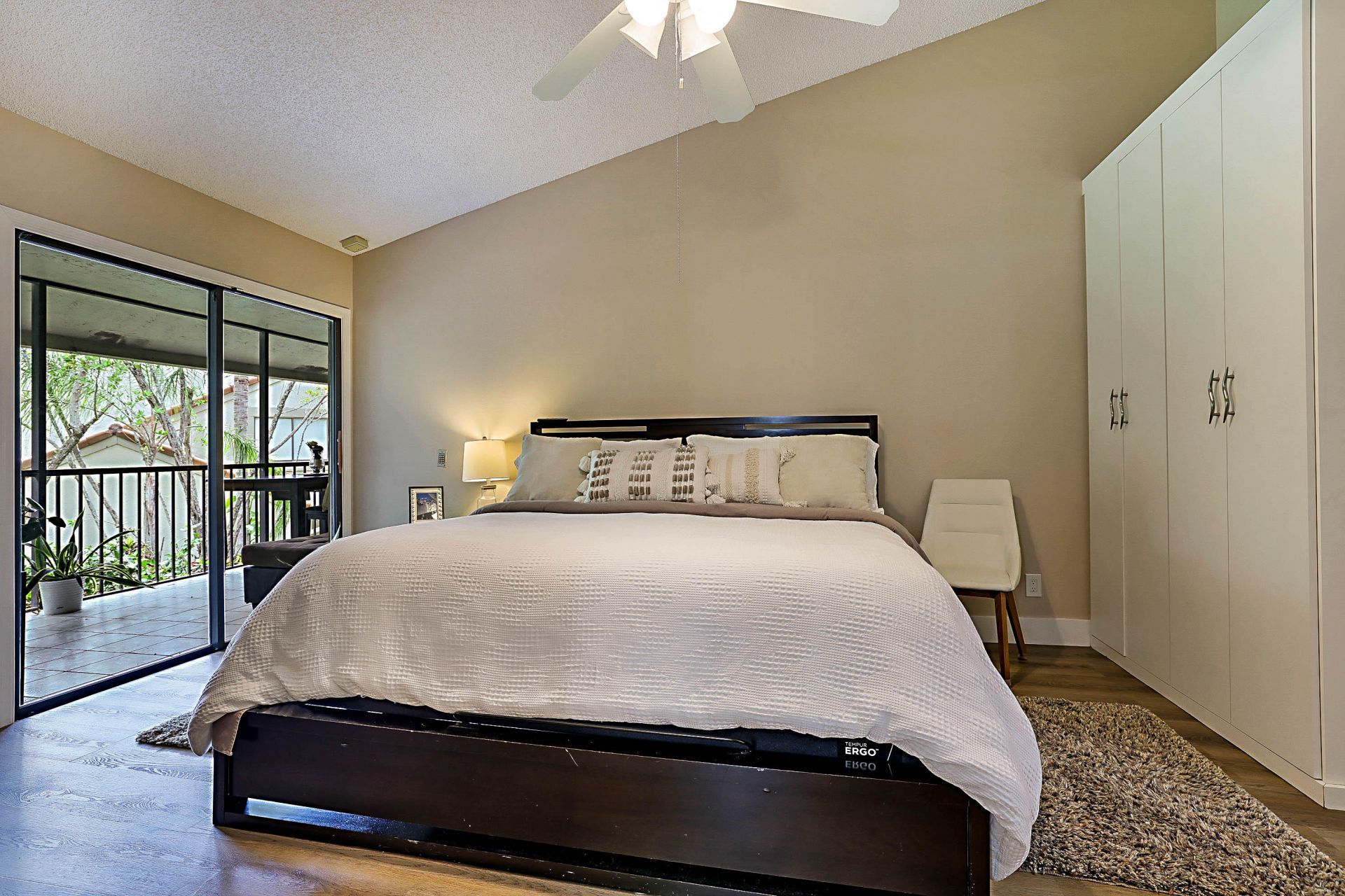 5590 Coach House Circle, Unit H, Boca Raton, FL 33486 Photo
