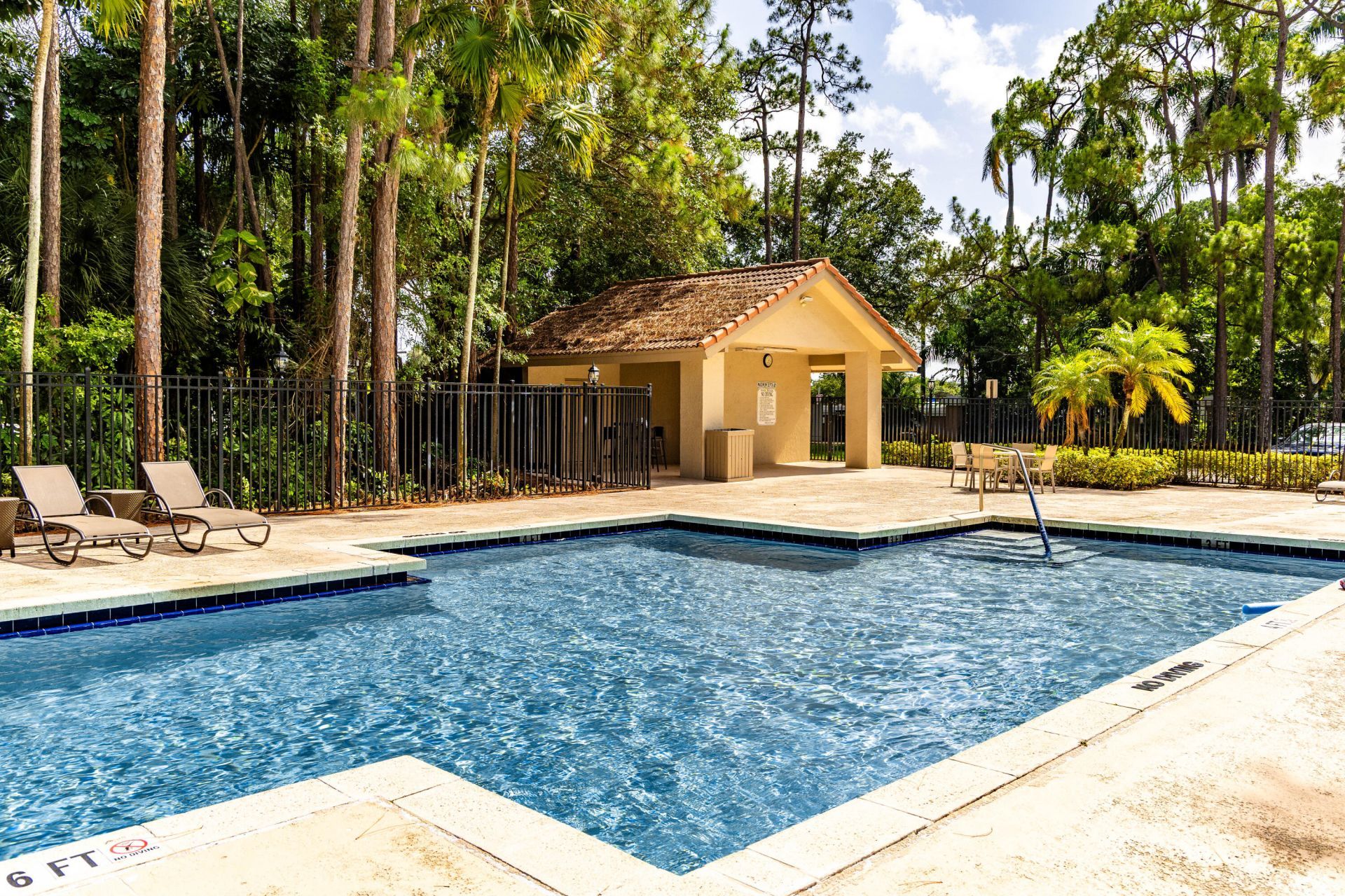 5590 Coach House Circle, Unit H, Boca Raton, FL 33486 Photo