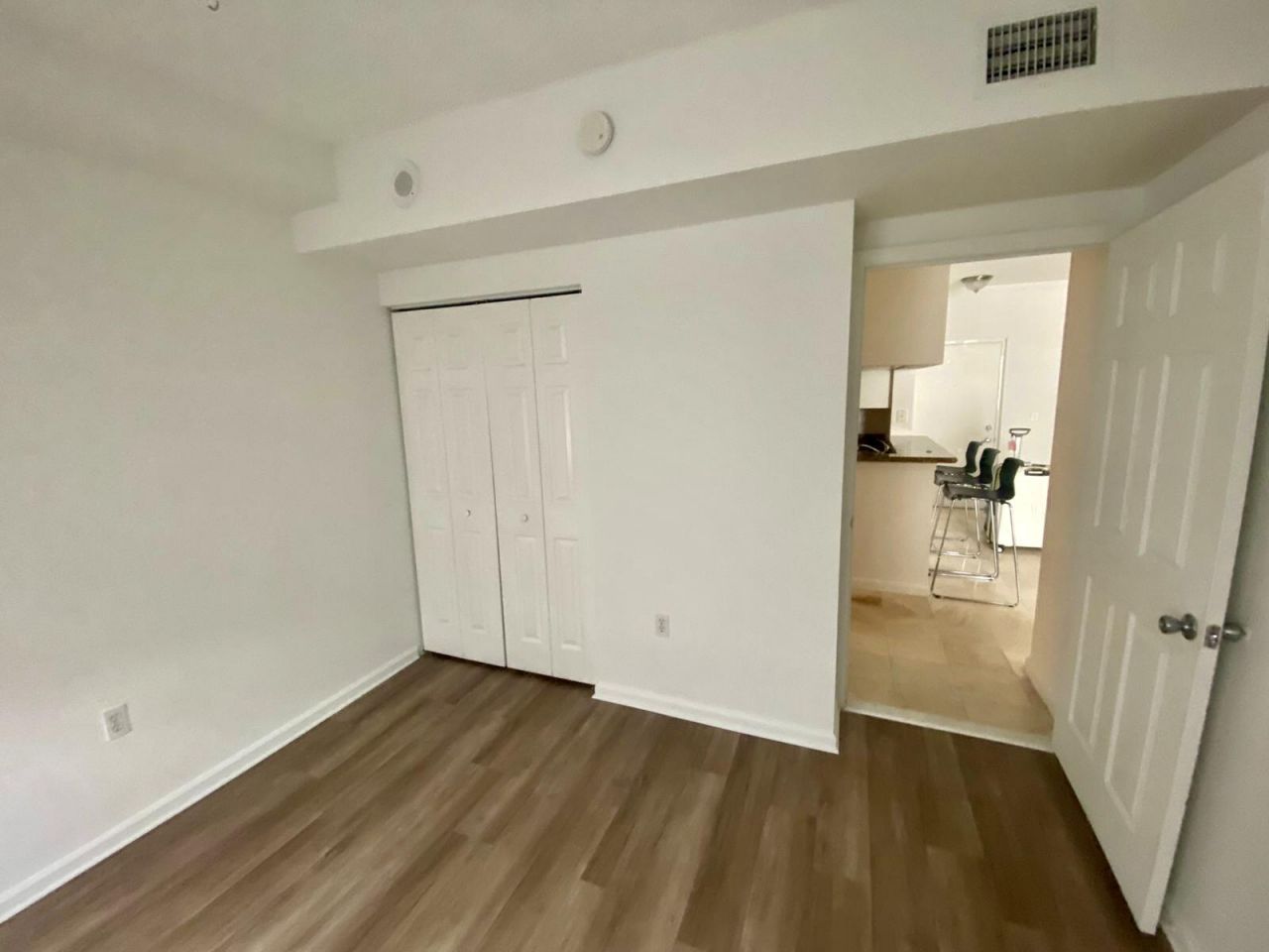 17100 N Bay Road, Unit 1911, Sunny Isles Beach, FL 33160 Photo