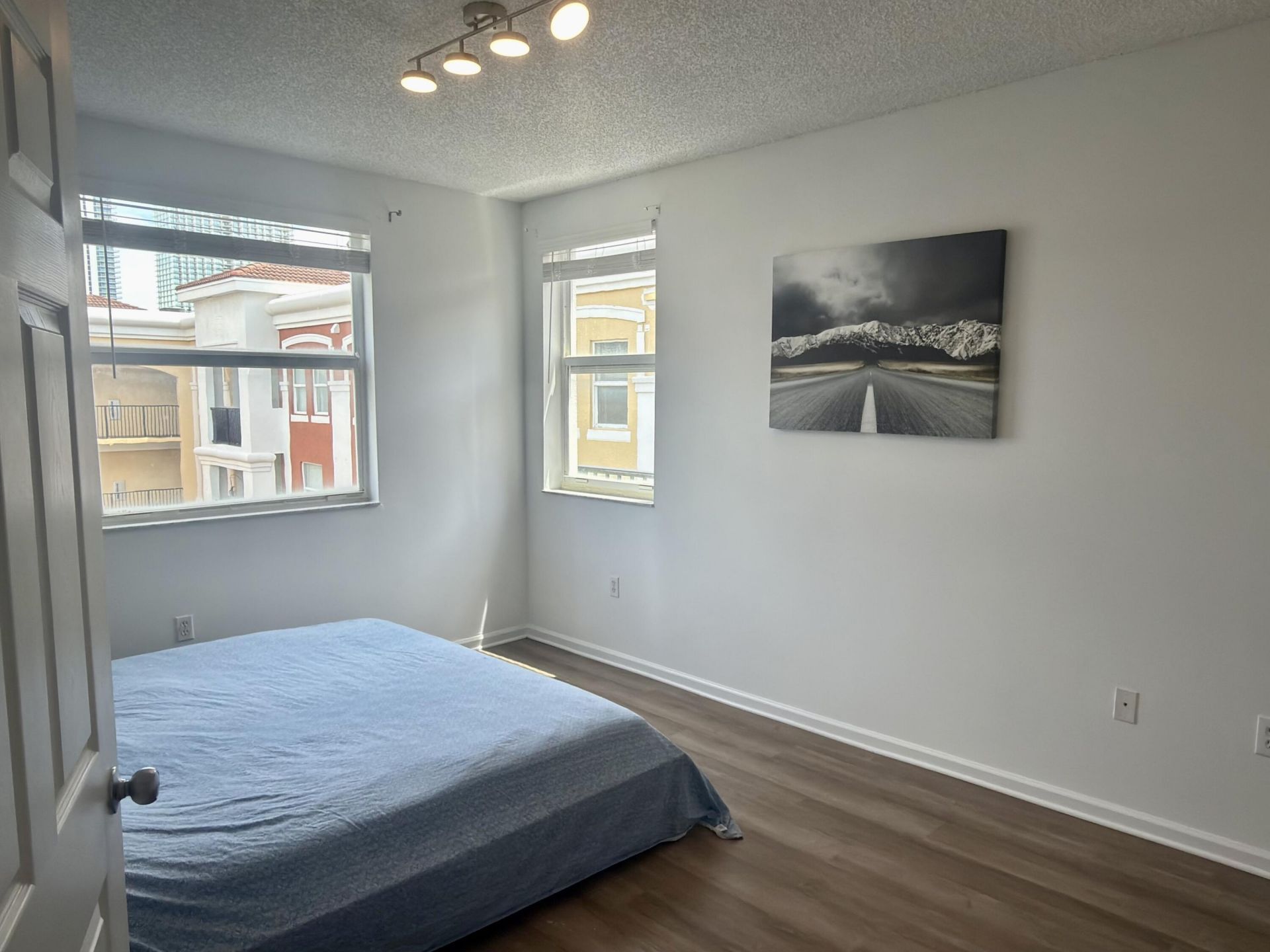 17100 N Bay Road, Unit 1911, Sunny Isles Beach, FL 33160 Photo