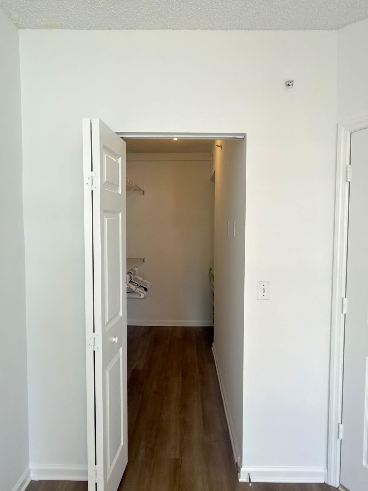 17100 N Bay Road, Unit 1911, Sunny Isles Beach, FL 33160 Photo