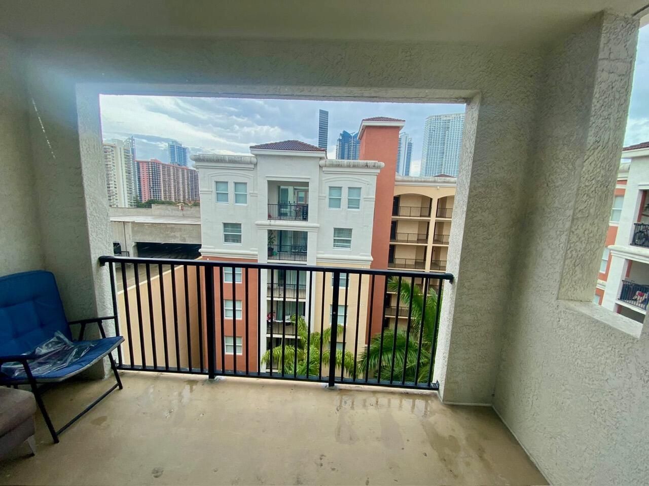 17100 N Bay Road, Unit 1911, Sunny Isles Beach, FL 33160 Photo