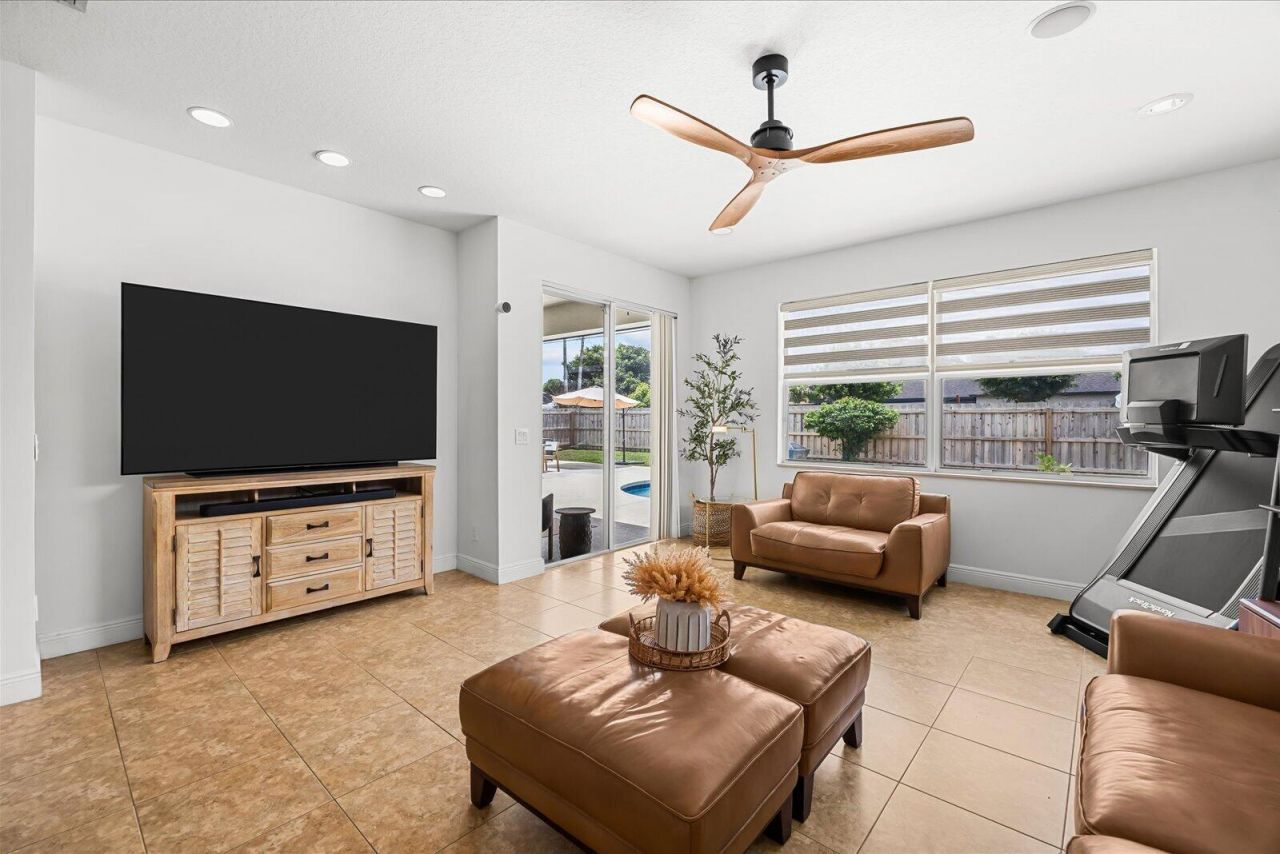 1456 SW Devera Avenue, Port Saint Lucie, FL 34953 Photo