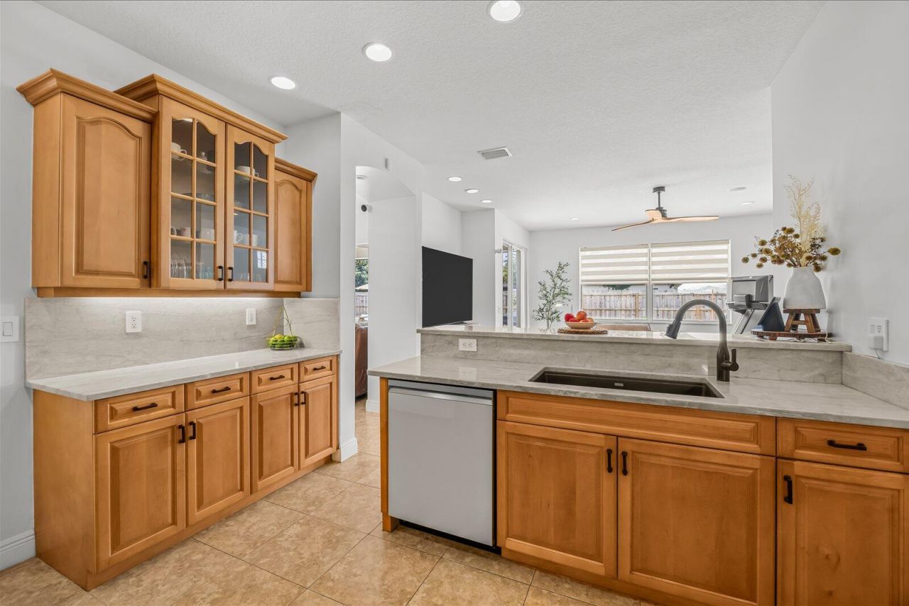 1456 SW Devera Avenue, Port Saint Lucie, FL 34953 Photo