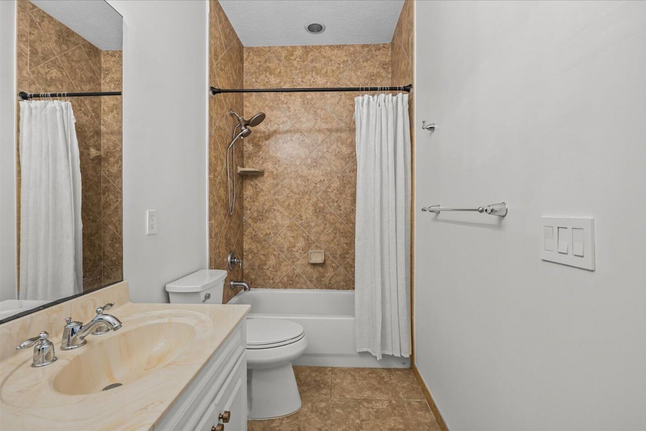 1456 SW Devera Avenue, Port Saint Lucie, FL 34953 Photo