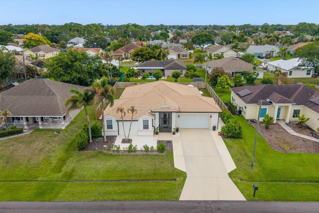 1456 SW Devera Avenue, Port Saint Lucie, FL 34953 Photo