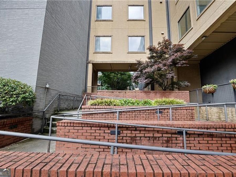 Property Image 63