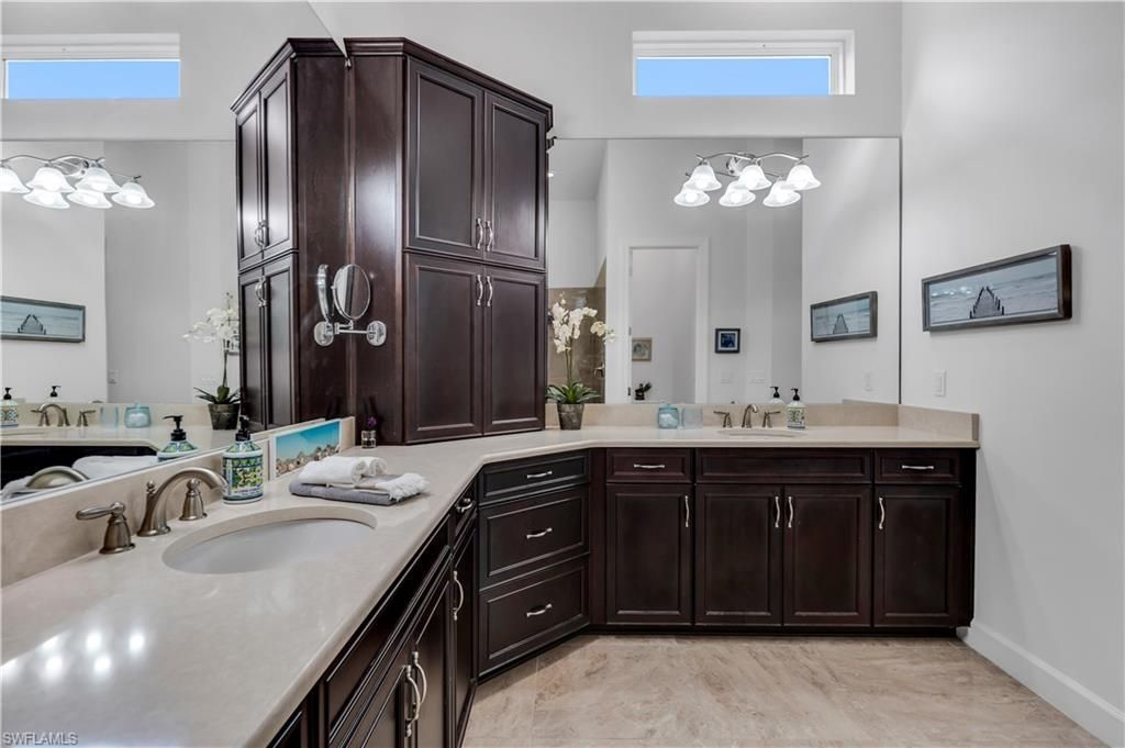 9509 Montelanico Loop, Naples, FL 34119 Photo