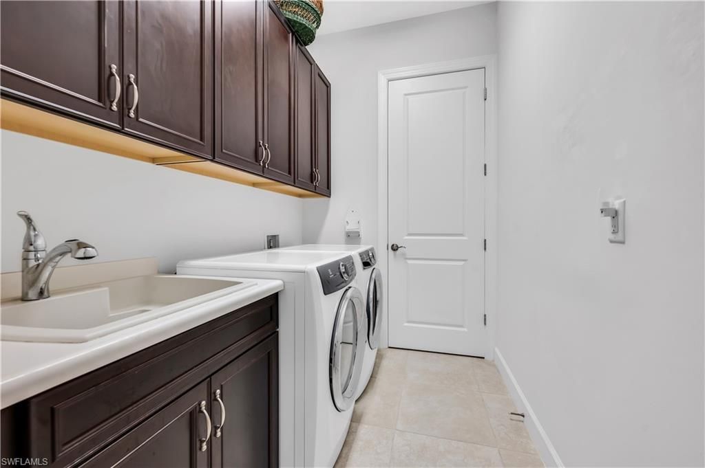 9509 Montelanico Loop, Naples, FL 34119 Photo