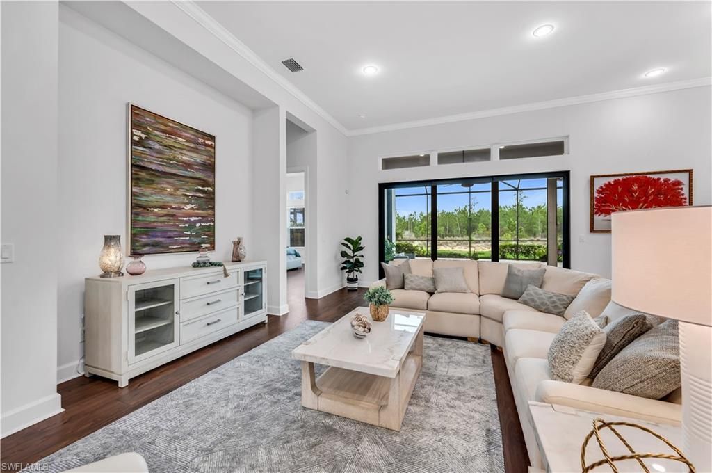 9509 Montelanico Loop, Naples, FL 34119 Photo