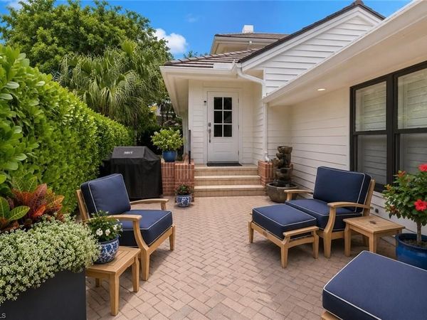 4008 Crayton RD, Unit A1, NAPLES, FL 34103