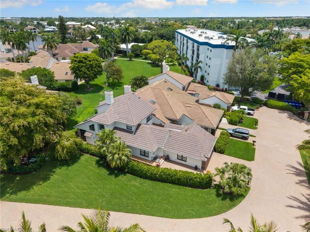 4008 Crayton Rd, Unit A1, Naples, FL 34103 Photo