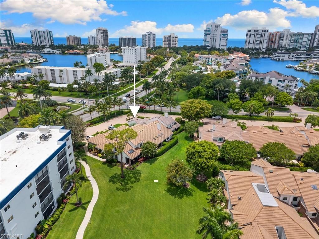 4008 Crayton Rd, Unit A1, Naples, FL 34103 Photo