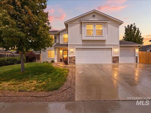 160 SW Gettysburg, Mountain Home, ID 83647