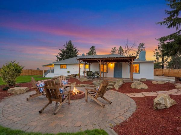 7816 E Victory Road, Nampa, ID 83687