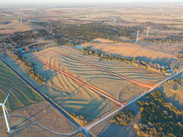 Heartland Circle, Unit Lot 33, Minco, OK 73059