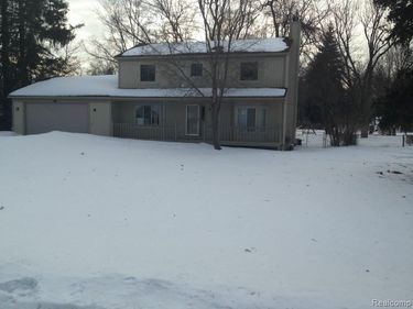 759 Geneva, Waterford Twp, MI 48327