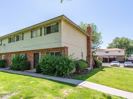 403 Smithridge Park, Reno, NV 89502 Photo