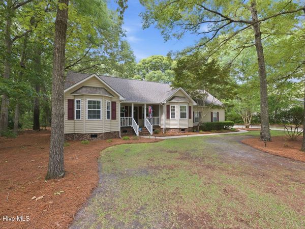 584 Deer Run Road, New Bern, NC 28562
