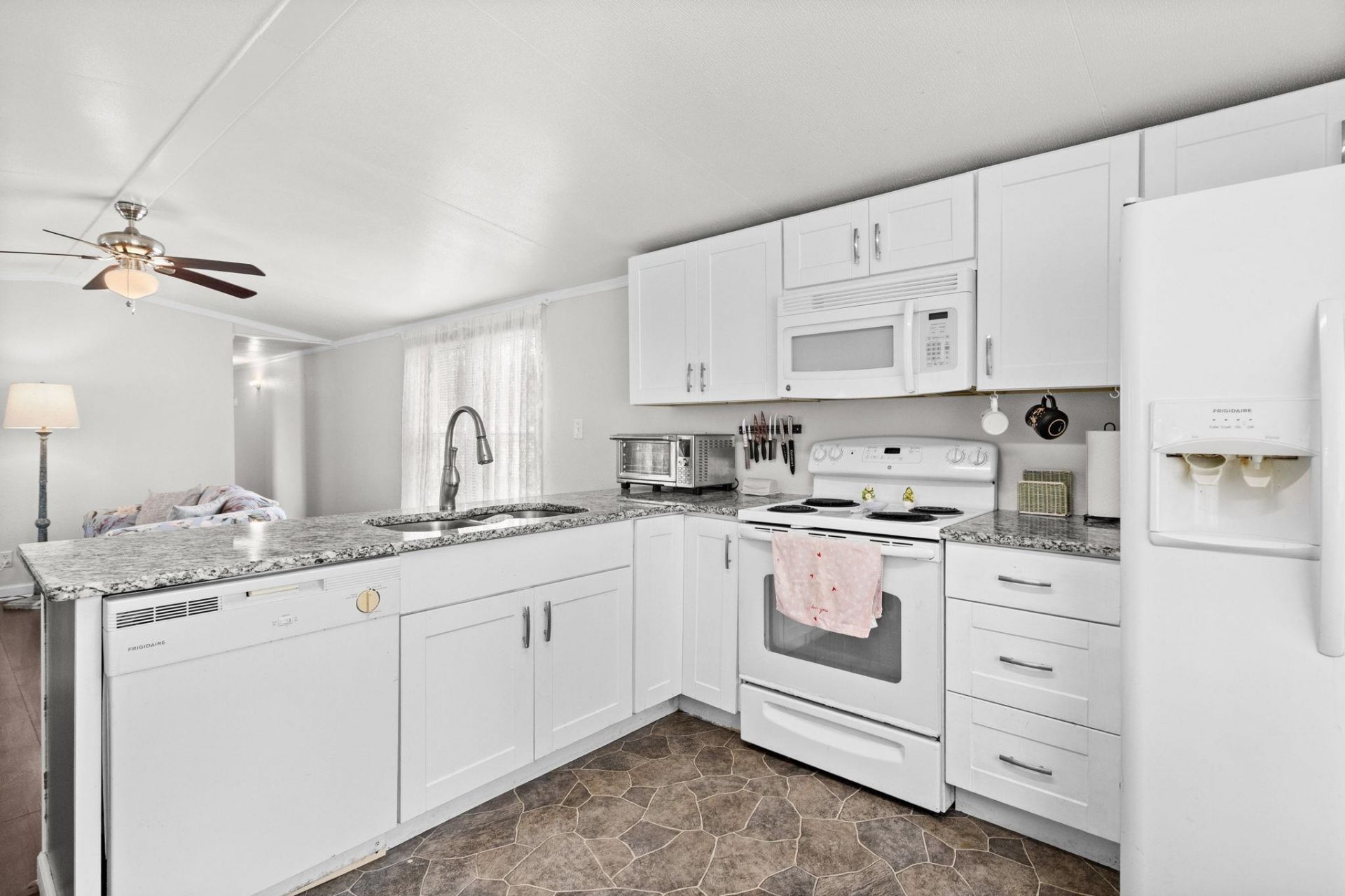 1508 Scorpio Ln.  Photo 11