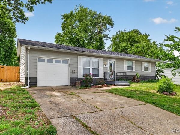 807 Estate Drive , O'Fallon, IL 62269