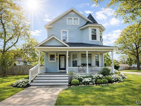 421 Chautauqua Lane , Dexter, MO 63841