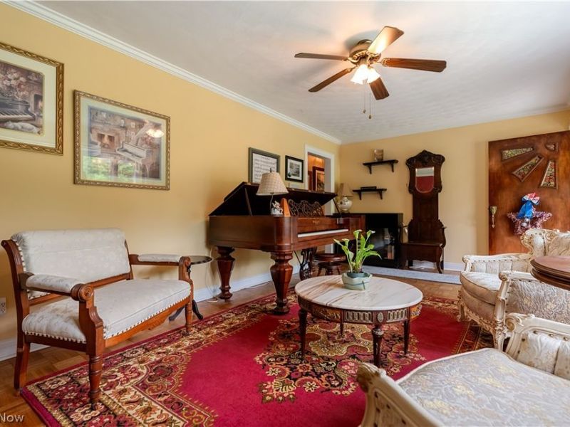 11385 William Penn Avenue NE, Hartville, OH 44632 Photo 11