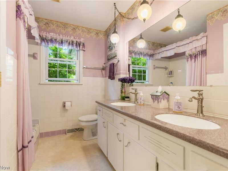 11385 William Penn Avenue NE, Hartville, OH 44632 Photo 18
