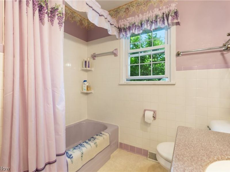 11385 William Penn Avenue NE, Hartville, OH 44632 Photo 19