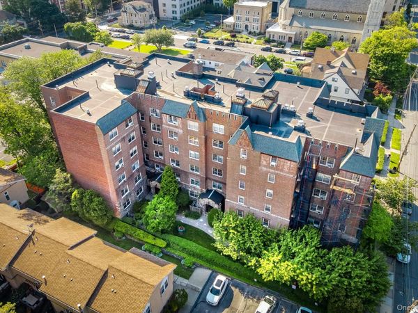 151 Centre Avenue, Unit 5C, New Rochelle, NY 10805