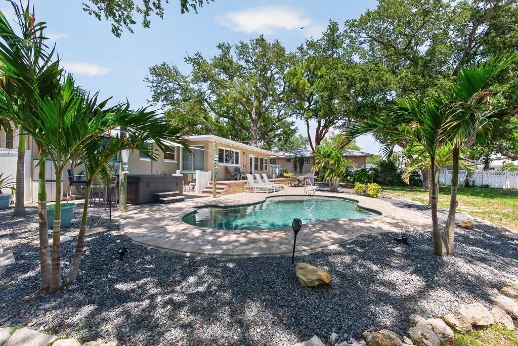 14728 Bay Drive, Largo, FL 33774 Photo