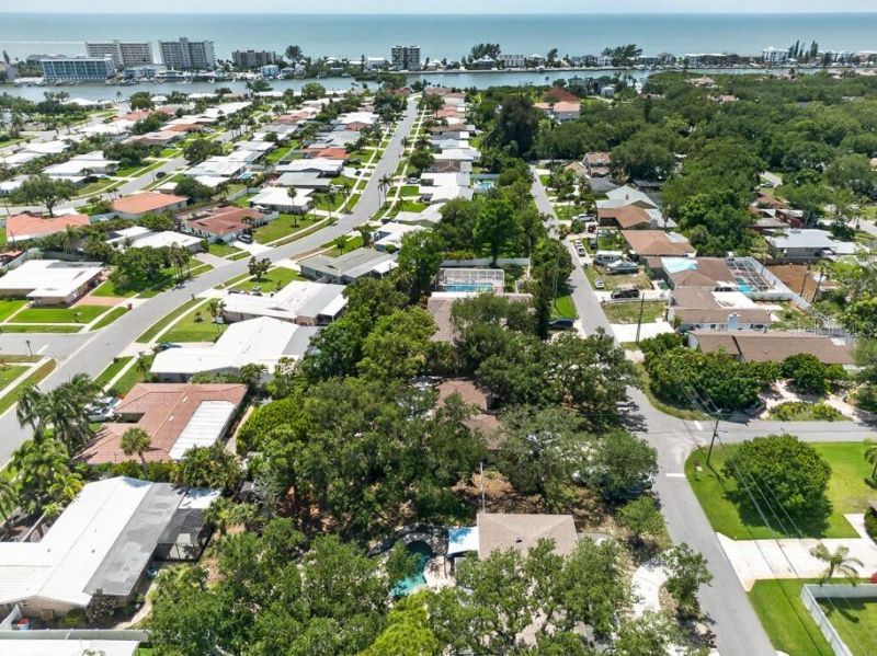 14728 Bay Drive, Largo, FL 33774 Photo
