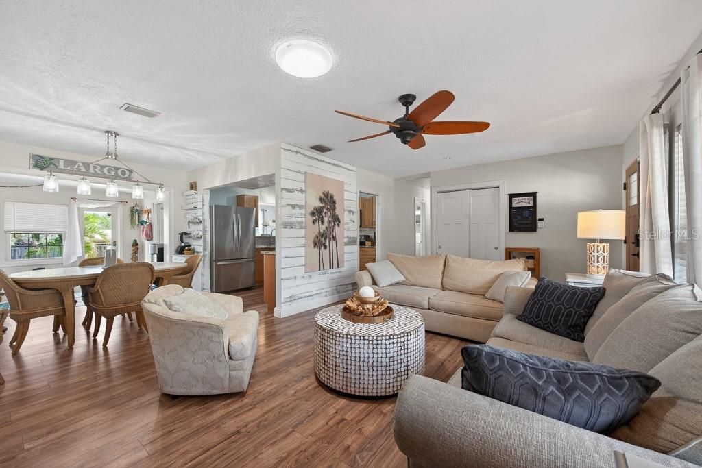 14728 Bay Drive, Largo, FL 33774 Photo