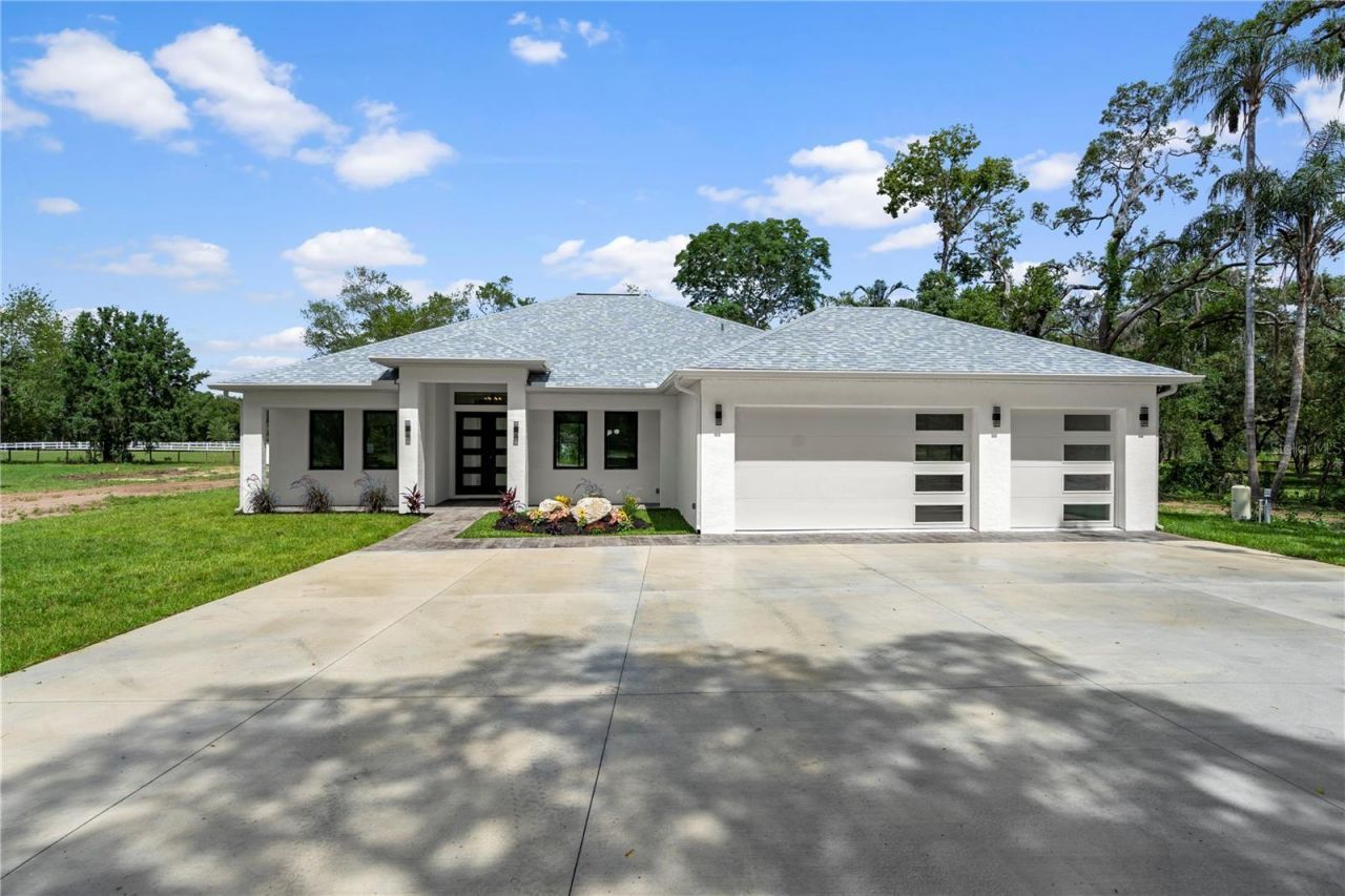 10928 Osceola Drive, New Port Richey, FL 34654 Photo