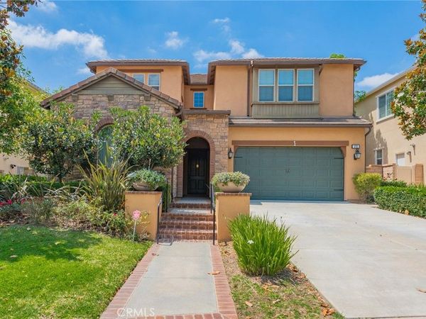 572 E Vosburg Drive, Azusa, CA 91702