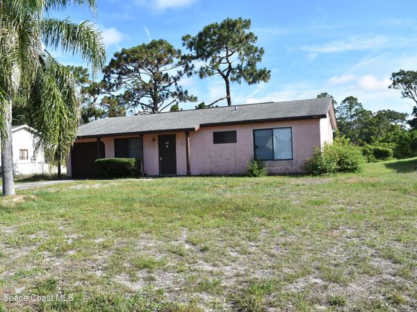 1635 Uniontown Street SE , Palm Bay, FL 32909