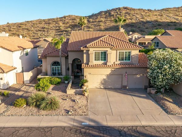 2547 E AMBER RIDGE Way, Phoenix, AZ 85048