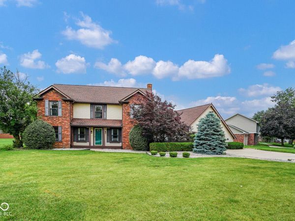 3007 Greensview Drive , Greenwood, IN 46143