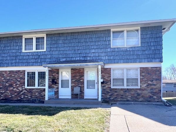 2615 Hawthorne Drive , Bettendorf, IA 52722