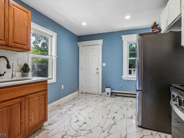 268 Halsted St, East Orange, NJ 07018