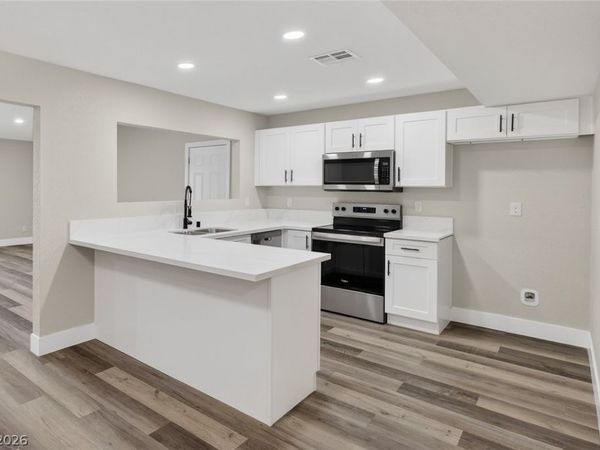 6336 Fargo Avenue , Las Vegas, NV 89107