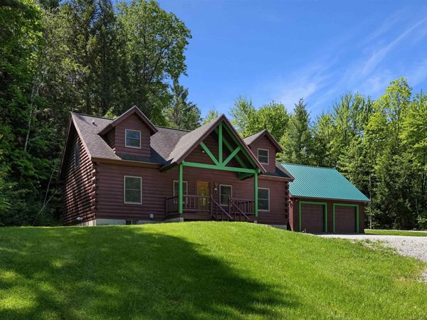 18 Chamberlin Hill, Richmond, VT 05477