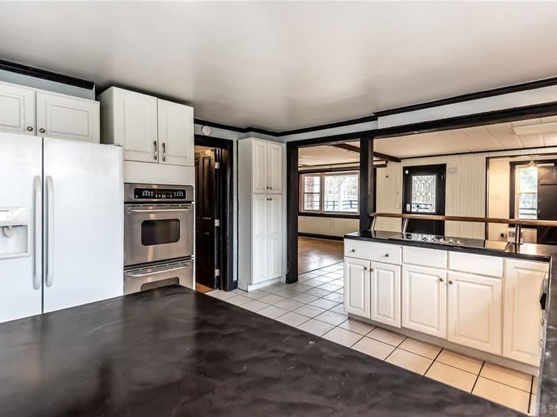 5654 Wilmington Road, Washington Township, OH 45054 Photo 13