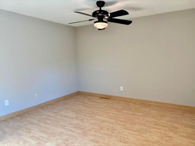 1636 Cindy Court , Columbus, OH 43232 Photo 16