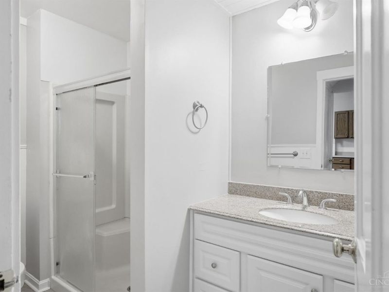 3774 Drake Avenue, Cincinnati, OH 45209 Photo 14